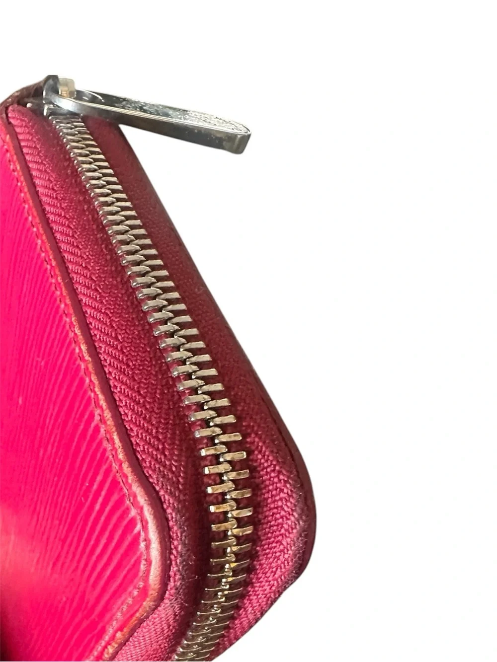 Authentic Louis Vuitton Epi Zip-Around Fuchsia Wallet